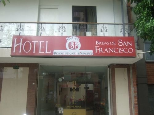 Hotel Brisas De San Francisco Медельїн Екстер'єр фото